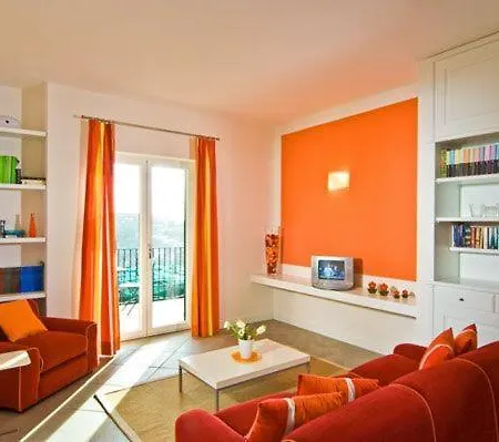 Sleeps 4 Pool Air Con Wifi T227217 Apartment